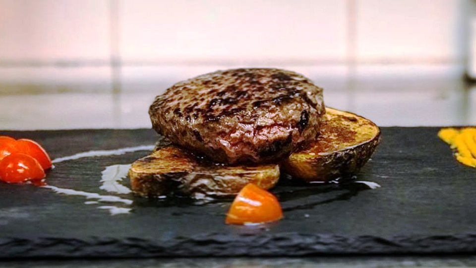 Hamburger e patate