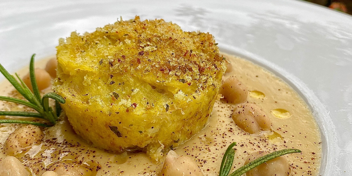 Tortino di baccalà con ceci e rosmarino
