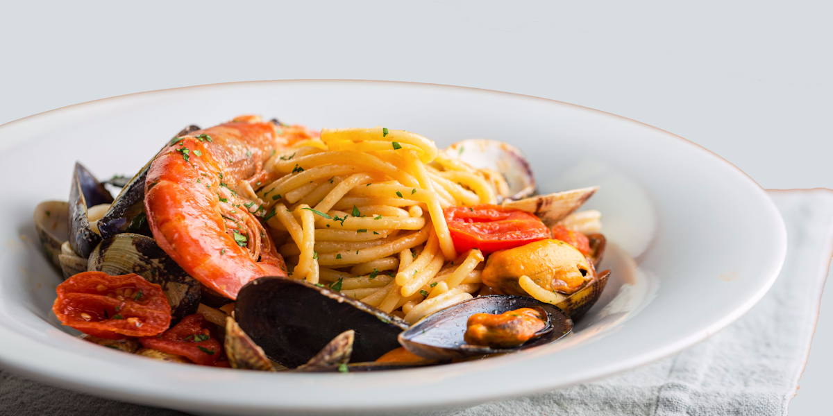  Tonnarello mit Meeresfrüchten